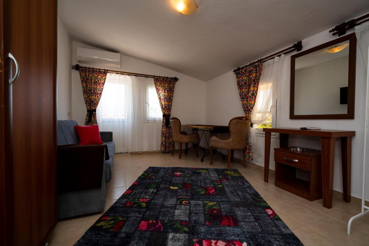 Esquire Hotels And Lounges Кемер Екстер'єр фото
