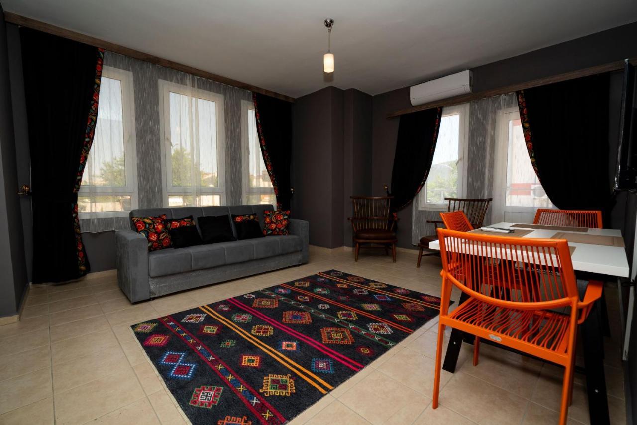Esquire Hotels And Lounges Кемер Екстер'єр фото