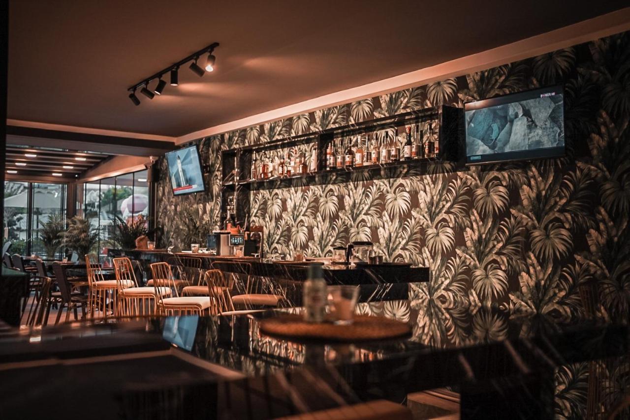 Esquire Hotels And Lounges Кемер Екстер'єр фото