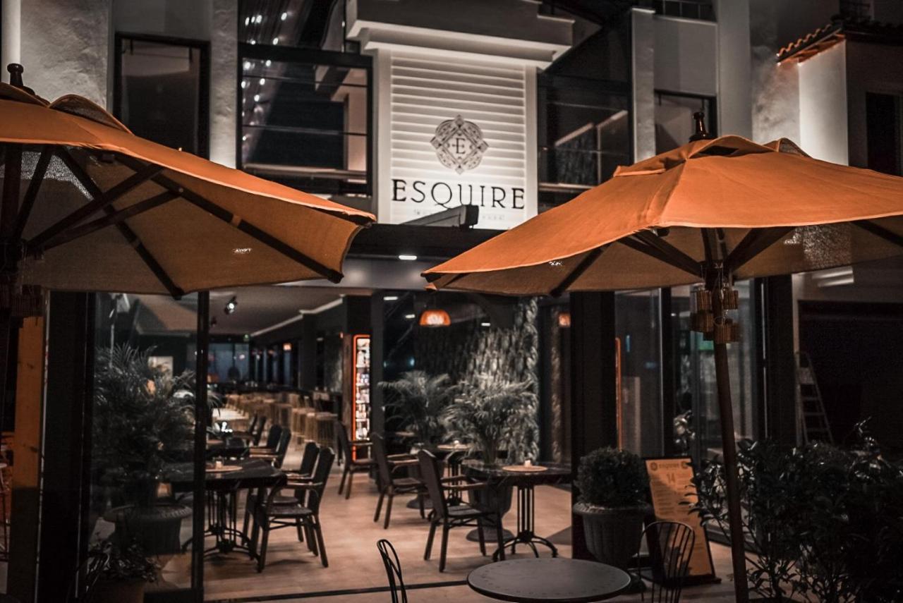 Esquire Hotels And Lounges Кемер Екстер'єр фото