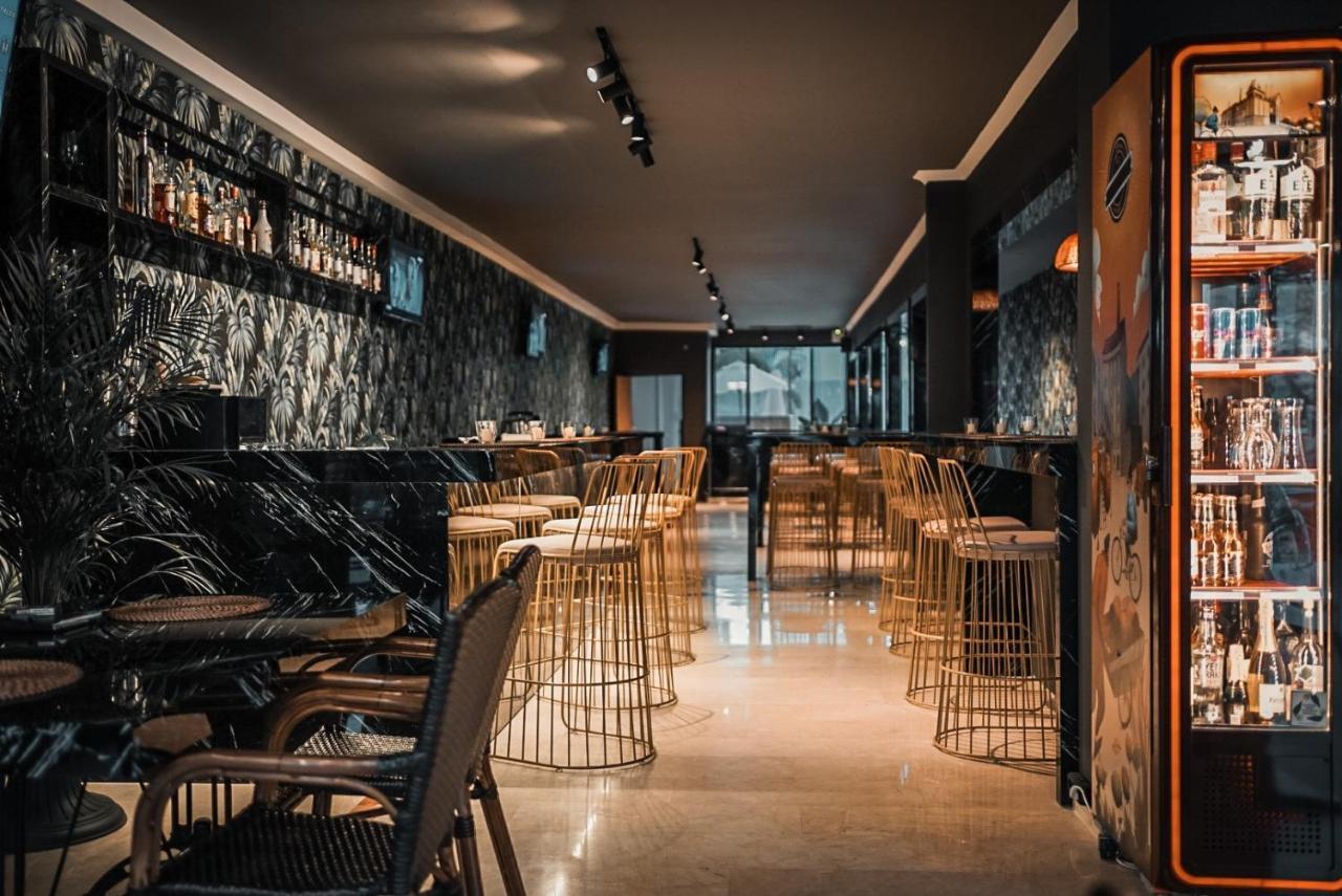 Esquire Hotels And Lounges Кемер Екстер'єр фото