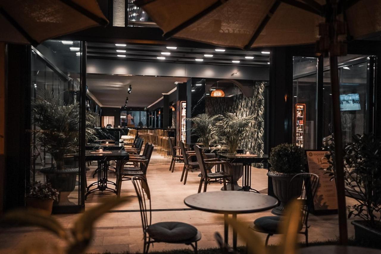 Esquire Hotels And Lounges Кемер Екстер'єр фото